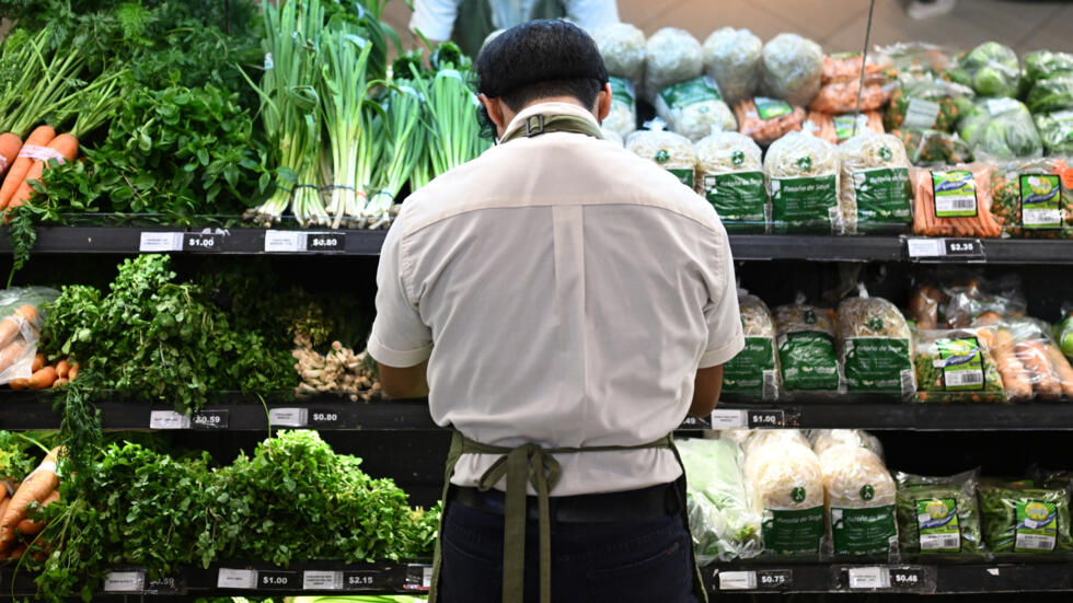 Supermercados En  Jima Abajo