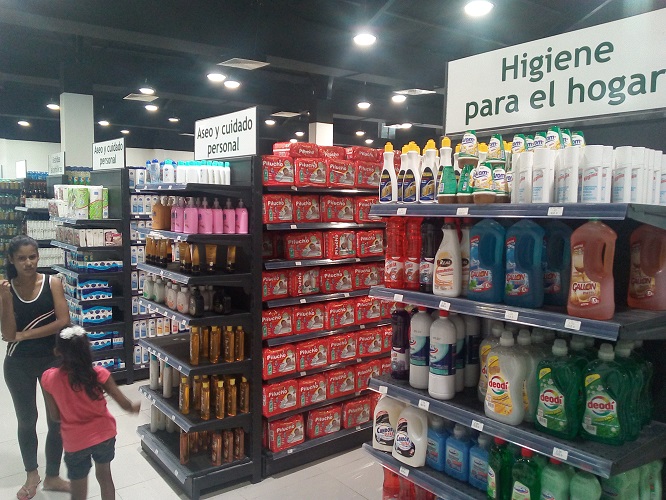 Supermercados En  Juan Santiago