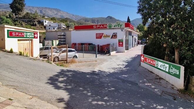 Supermercados En  Las Matas De Santa Cruz