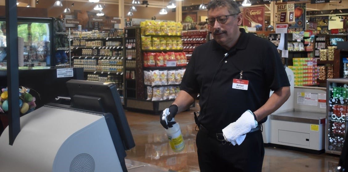 Supermercados En  Monción
