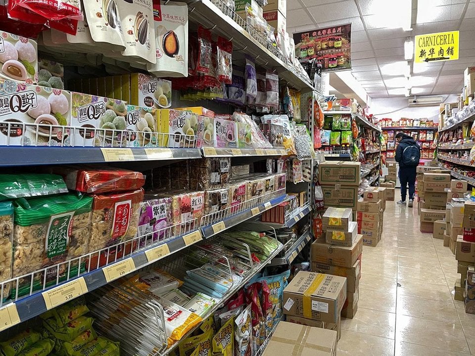 Supermercados En  Postrer Río