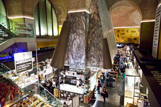 Mercado La Para // Comercial La Central
